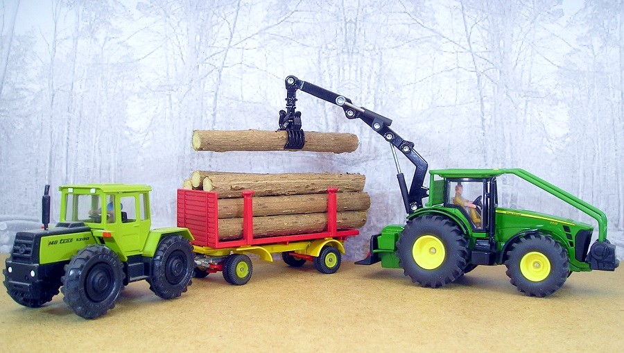 John Deere Forstschlepper III