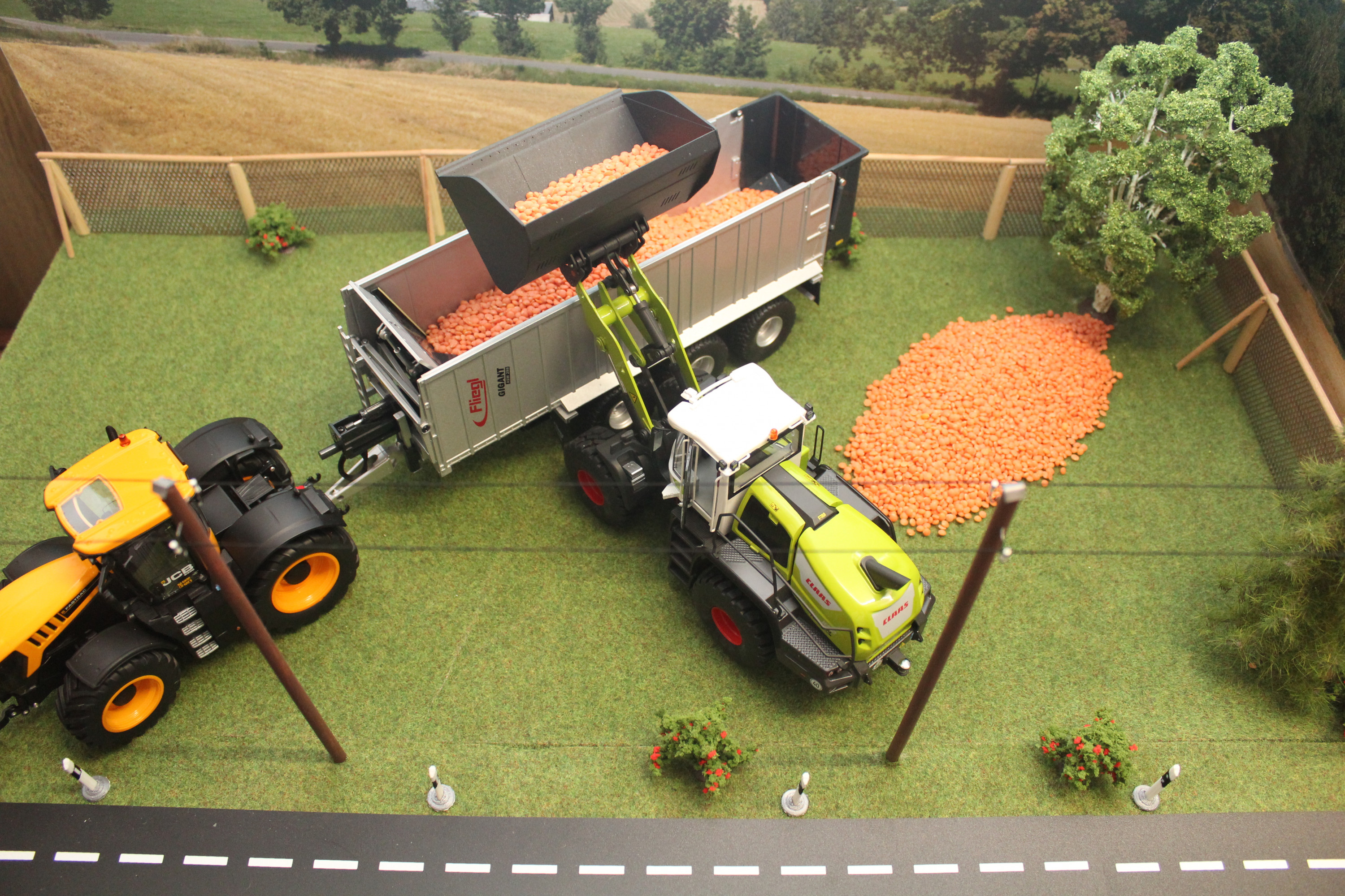 FASTRAC+CLAAS Torion 001