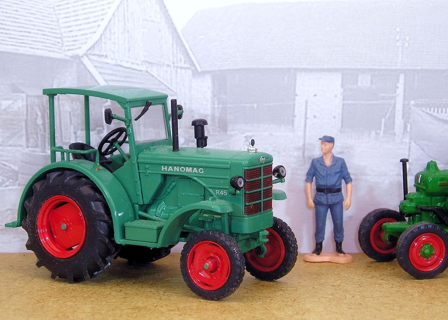 Hanomag R45 von Hachette