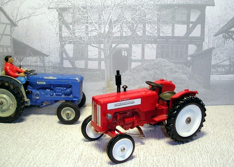 IH McCormick von Tekno I