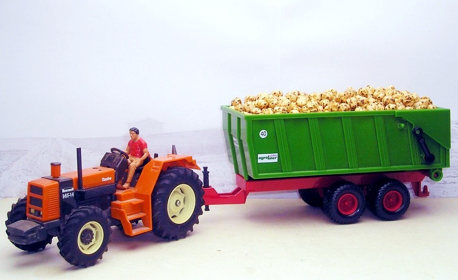 Kröger 'agroliner' Tandemachs-Muldenkipper von Tim Toys