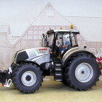 Claas Axion 850 'Silber Edition' von Siku