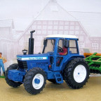 Ford TW-20 von Britains