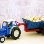 Ford 6600 mit Shawnee Poole Schwanenhals-Dumper von Britains I