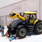In der Werkstatt: JCB Fastrac 8250 von Siku