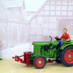 Fendt Dieselross F28 von Siku mit Fronthebevorrichtung