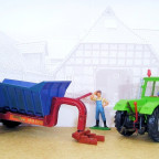 Deutz Intrac 2003 von Hausser mit Shawnee Poole Schwanenhals-Dumper von Britains II
