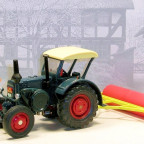 Lanz Bulldog D9506 von Siku mit Walze von GAMA